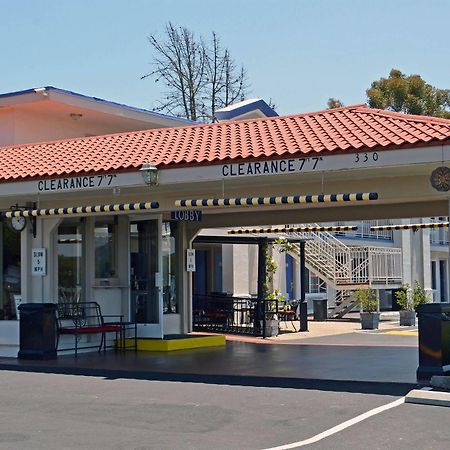 Motel 6-Vista, Ca Luaran gambar